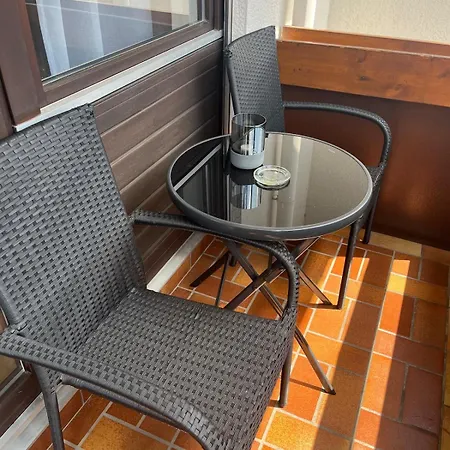 Stylish In Black Forest Apartman
